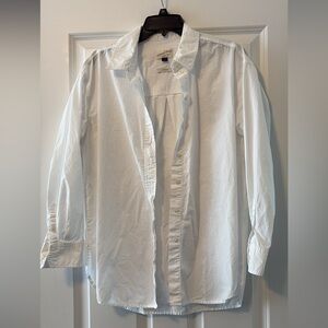 Universal Thread White Casual Oversized Button Down Shirt